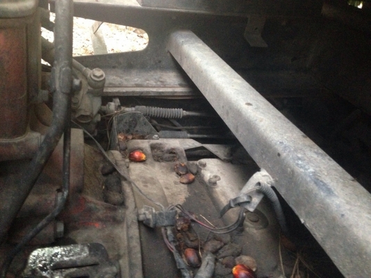 ขาย10ล้อดั๊มISUZU 240 แรงม้า หัวฟ้าแท้ กระบะสามมิตรลอนเฉียง สนใจโทร0819701072