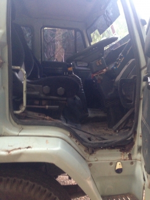 ขาย10ล้อดั๊มISUZU 240 แรงม้า หัวฟ้าแท้ กระบะสามมิตรลอนเฉียง สนใจโทร0819701072
