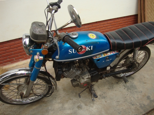 ขาย a100 เครื่องโซนิคมี ทบ.โครงเล่มเขียว เครื่องมีใบคุม ทำยกชุด cb ใส่ วิ่ง 140+