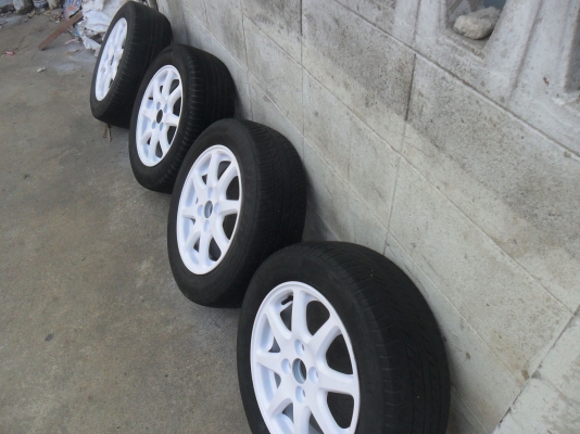ล้อแม็ก 14 นิ้ว 4รู100 พร้อมยาง 4 วง