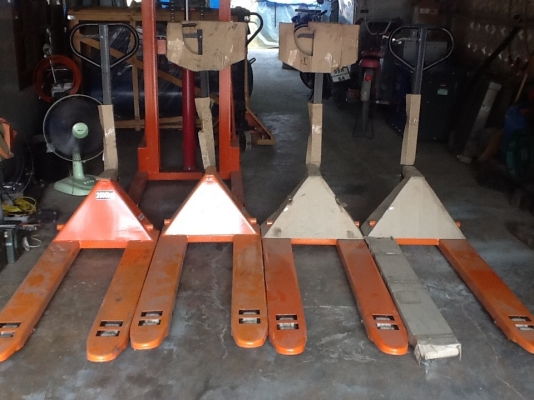 Hand jack 2000kg. ของใหม่ ขายถูก 083 3554933