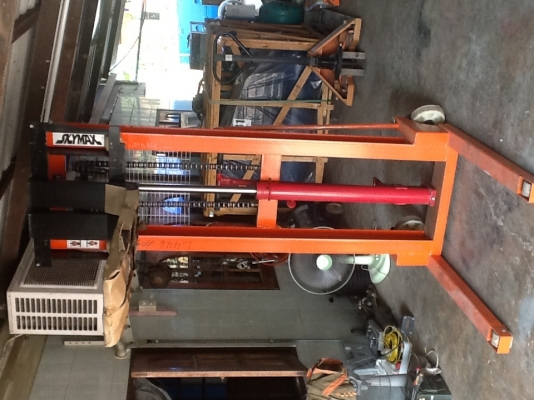 Hand stacker 2000 kg.ยกได้สูง 1.6 เมตร 0833554933