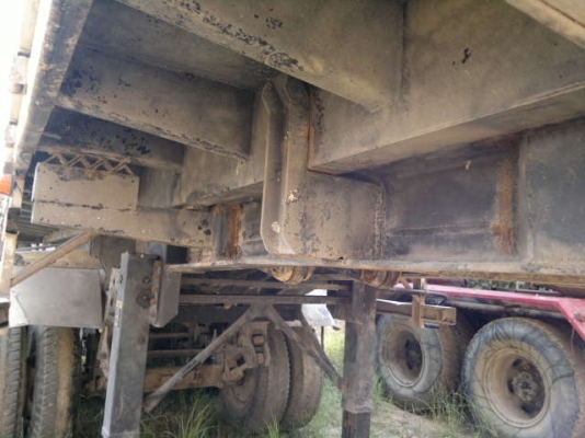 ขายหางเซมิดั้ม 3 เพลา กระบะเหล้กสามมิตรล๊อนเฉียง ปี.48 ช่วงล้างทำสีให้ใหม่แล้ว สวย สนใจรีบจองด่วน ราคาต่อรอง