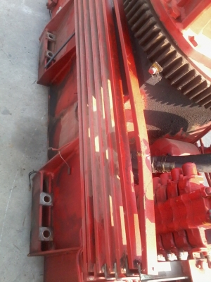 ขานเครน UNIC V TURBO 330 3ตัน3 4ปอก3ชัก6เหลี่ยม นำเข้า