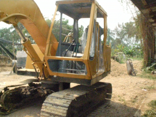 ประกาศขายรถแบคโฮ โคมัสสุ 60 รุ่น 1 (เหลือง)