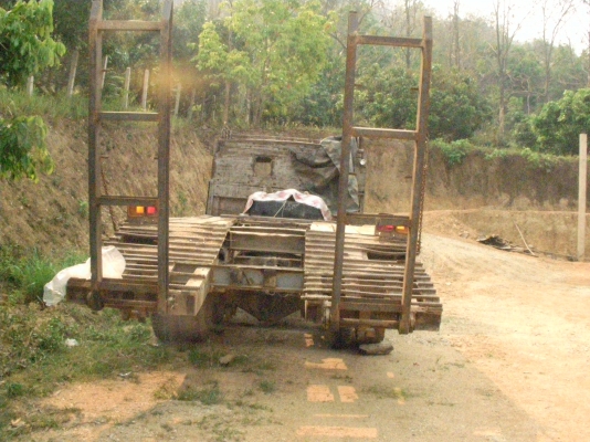 ประกาศขายรถสิบล้อหัวยาว เครื่องมิสซู 185 แรง ประกาศขายรถสิบล้อหัวยาว เครื่องมิสซู 185 แรง