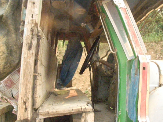 ประกาศขายรถสิบล้อหัวยาว เครื่องมิสซู 185 แรง ประกาศขายรถสิบล้อหัวยาว เครื่องมิสซู 185 แรง