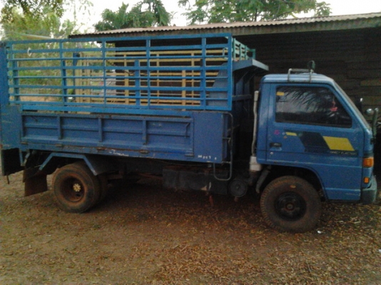 ขายแพ็คคู่!!!  รถเกี่ยว+รถลาก  รถเกี่ยว ศักดิ์พัฒนาฯ บิ๊ก37 อุ้ม2.5 ตัน เครื่องMITSU 6D17 210 แรง แห้งดี ไม่หลวม แรงจัด ปั๊ม ไดกิ้น23 ตัวเดินโม่ สภาพดี พร้อมรถลาก หัวยาว เพลาเดียว เครื่อง6BD1 165 แห้งจัด แรงดี สภาพสวย เอกสารเล่มทะเบียนพร้อม  พร้อมใช้ พร้อ