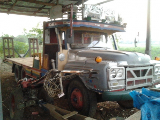 ขายแพ็คคู่!!!  รถเกี่ยว+รถลาก  รถเกี่ยว ศักดิ์พัฒนาฯ บิ๊ก37 อุ้ม2.5 ตัน เครื่องMITSU 6D17 210 แรง แห้งดี ไม่หลวม แรงจัด ปั๊ม ไดกิ้น23 ตัวเดินโม่ สภาพดี พร้อมรถลาก หัวยาว เพลาเดียว เครื่อง6BD1 165 แห้งจัด แรงดี สภาพสวย เอกสารเล่มทะเบียนพร้อม  พร้อมใช้ พร้อ