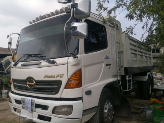 ขายรถ 6 ล้อ กระบะเหล็ก ยาว.4.50 ม. HINO เมก้า เครื่อง.212 แรงโบ ปี.47 รถสวยพร้อมใช้