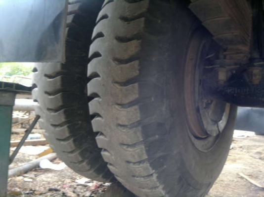 ขายรถ 6 ล้อ กระบะเหล็ก ยาว.4.50 ม. HINO เมก้า เครื่อง.212 แรงโบ ปี.47 รถสวยพร้อมใช้