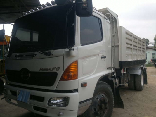 ขายรถ 6 ล้อ กระบะเหล็ก ยาว.4.50 ม. HINO เมก้า เครื่อง.212 แรงโบ ปี.47 รถสวยพร้อมใช้
