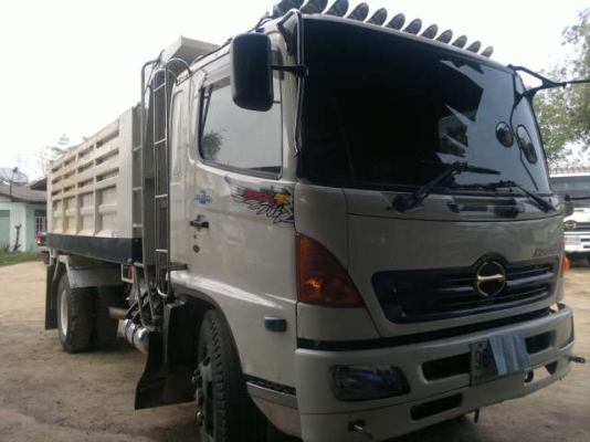 ขายรถ 6 ล้อ กระบะเหล็ก ยาว.4.50 ม. HINO เมก้า เครื่อง.212 แรงโบ ปี.47 รถสวยพร้อมใช้