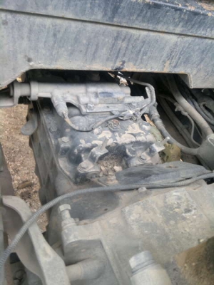 ขายรถ 6 ล้อ กระบะเหล็ก ยาว.4.50 ม. HINO เมก้า เครื่อง.212 แรงโบ ปี.47 รถสวยพร้อมใช้