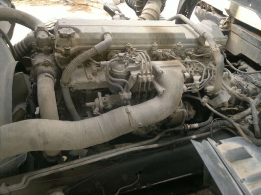 ขายรถ 6 ล้อ กระบะเหล็ก ยาว.4.50 ม. HINO เมก้า เครื่อง.212 แรงโบ ปี.47 รถสวยพร้อมใช้