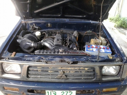 MITSUBISHI, L200 2.5 ปี 1990 เกียร์ธรรมดา เครื่องดี เกียร์ดี ภายในพอได้ แถมเครื่องอีกตัว เอกสารพร้อม