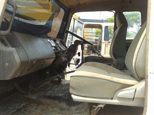 ขายรถบรรทุก10 ล้อ HINO ดั้ม เครี่อง 6D16 195 แรงม้า 2 เพลา สโลกลาง เบรคทิฟฟี่