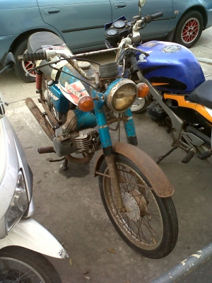 ขาย a100 แห้งๆ ตามรูป 5500