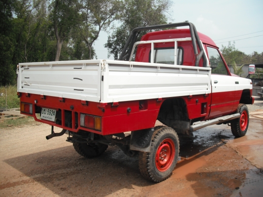 nissan รุ่น safari กระบะหัวเดียว ทะเบียน พร้อมชุดโอน  ติดต่อมาที่ 0816654579