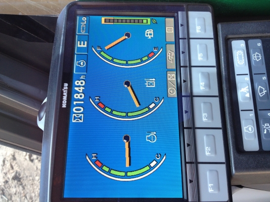 PC200-8 สภาพสวยๆๆ 3.4 ล้านบาท