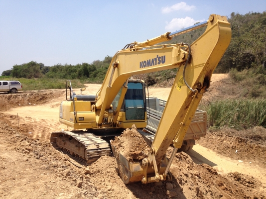 PC200-8 สภาพสวยๆๆ 3.4 ล้านบาท