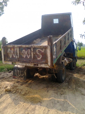 ขายรถหกล้อดั้มโตโยต้าทางหลวง