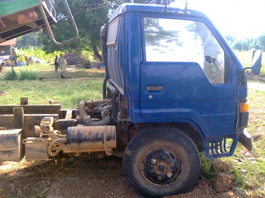 ขายรถหกล้อดั้มโตโยต้าทางหลวง