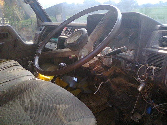 ขายรถหกล้อดั้มโตโยต้าทางหลวง