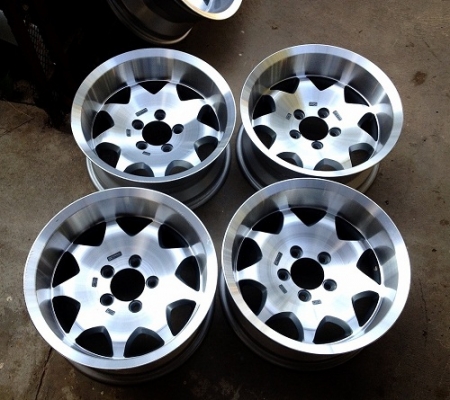 ขายล้อแม็ก Enkei ขอบ 15x7.5 ออฟ-15 ใส่ 6 รูกระบะ ลายตัว H ออฟลึกๆ สภาพสวยมาก *7900 บาทครับ ขายล้อแม็ก Enkei ขอบ 15x7.5 ออฟ-15 ใส่ 6 รูกระบะ ลายตัว H ออฟลึกๆ สภาพสวยมาก *7900 บาทครับ