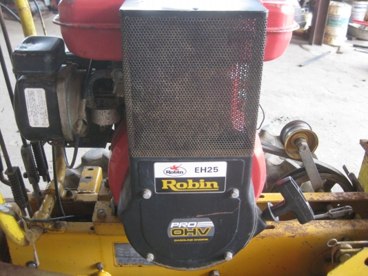 รถขุดรองดินเดินตาม BARONES พร้อมใช้