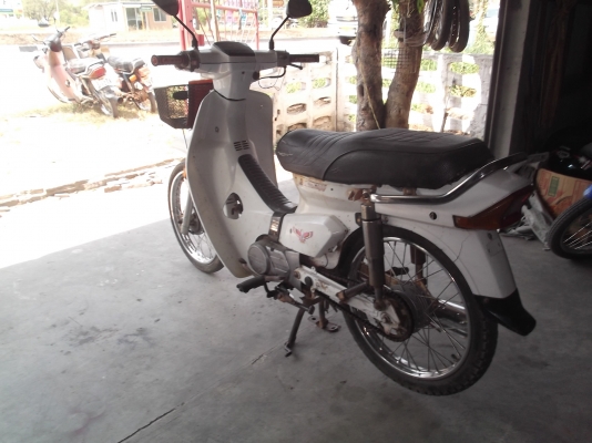 ขายดรีมคุรุสภาสีขาว มีเล่มทะเบียน+ชุดโอนภาษีขาดปี 55 (จัดส่งทั่วไทย) ขายดรีมคุรุสภาสีขาว มีเล่มทะเบียน+ชุดโอนภาษีขาดปี 55 (จัดส่งทั่วไทย)