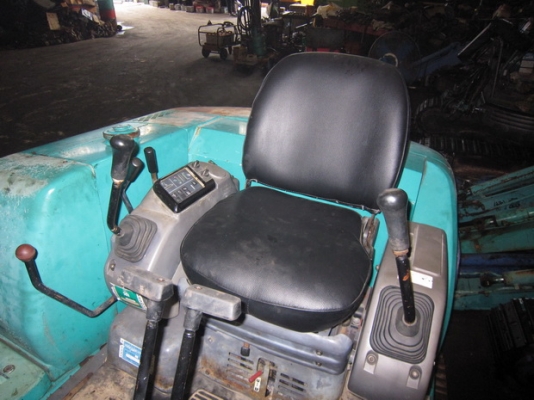 ขาย รถขุดเล็ก KOMATSU รุ่น PC45-1- แทร็กเหล็ก มีหัวเก๋ง มือสองญี่ปุ่น