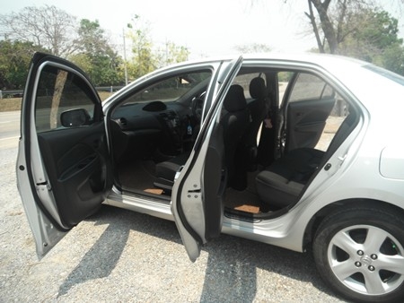 ขาย Toyota vios ปี 2010 รถสวย มือเดียว ไม่เคยชน รถวิ่งมา 47799 กิโลเมตร