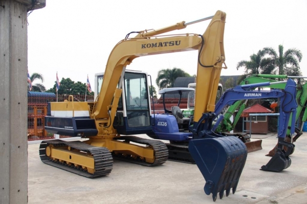 รถแบคโฮ Komatsu-PC80-3 มือสองญี่ปุ่นแท้ๆนำเข้าเอง ทำสี ตรวจเช็คสภาพให้หมด พร้อมใช้สุดๆราคาคุยกันได้ มีบริการขนส่ง รถแบคโฮ Komatsu-PC80-3 มือสองญี่ปุ่นแท้ๆนำเข้าเอง ทำสี ตรวจเช็คสภาพให้หมด พร้อมใช้สุดๆราคาคุยกันได้ มีบริการขนส่ง