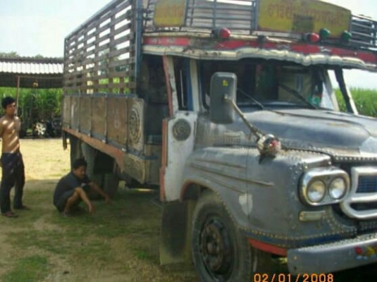 ***ขายแล้วครับขอบคุณ Truck2hand ขาย 6 ล้อหัวยาว เดิมๆ สวยๆ เครื่องเดิมDA 120แรง แห้งดี ไม่มีหลวม ช่วงล่างดีคัสซีดี เดิมๆ ไม่บวมไม่ดาม ยางดี6เส้น เอกสารม.79 พ.ธรรมดา เกียร์ดีเข้าง่ายไม่หลุด กระบะคอกไม้ พื้นไม้สวย ไม่หักไม่ดาม พร้อมใช้งาน ราคาต่อรองได้ครับ