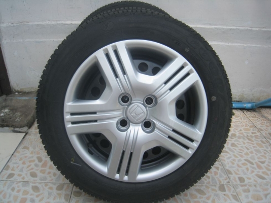 ขายกะทะล้อ Honda jazz ขอบ15 4/100 +ฝาครอบ + ยางปลายปี12 ( 081-3747940)