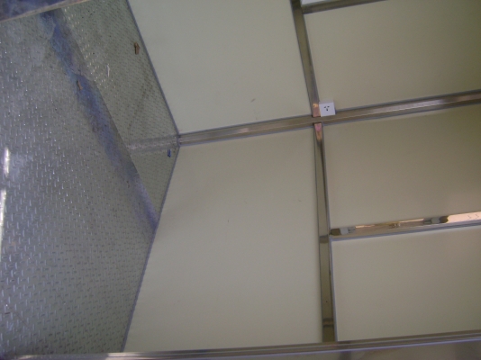 ขายตูออฟฟิตอลูมิเนียม ขนาด กว้าง 2.3 เมตร ยาว 3 เมตร ขายตูออฟฟิตอลูมิเนียม ขนาด กว้าง 2.3 เมตร ยาว 3 เมตร