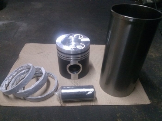ชุดลูกสูบ DAEWOO DE12Tis