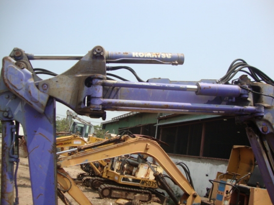 ขายรถแบคโฮKomatsu 28uu  Hitachi 120 ราคา490,000บาท มี3คัน ชั่วโมง Mistsu MS035, Kubota KH-50,Hanix N2602 นำเข้าจากญี่ปุ่นมีอินวอล์ย