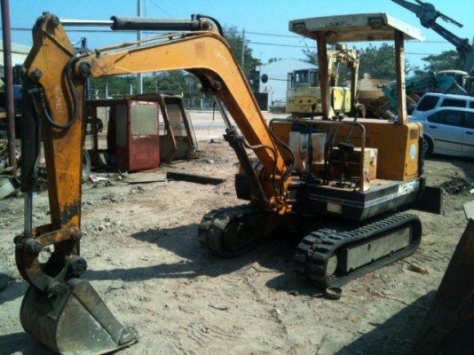 ขายรถแบคโฮKomatsu 28uu  Hitachi 120 ราคา490,000บาท มี3คัน ชั่วโมง Mistsu MS035, Kubota KH-50,Hanix N2602 นำเข้าจากญี่ปุ่นมีอินวอล์ย