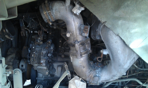 ขายรถหัวลาก 10 ล้อปี2012หัวไฟไหม้ไม่มีชนมารับรองได้ ขายรถหัวลาก 10 ล้อปี2012หัวไฟไหม้ไม่มีชนมารับรองได้