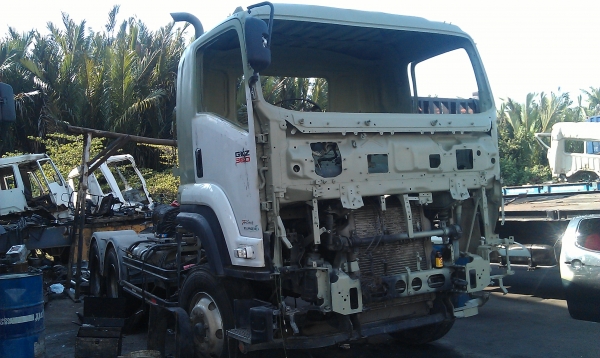 ขายรถหัวลาก 10 ล้อปี2012หัวไฟไหม้ไม่มีชนมารับรองได้ ขายรถหัวลาก 10 ล้อปี2012หัวไฟไหม้ไม่มีชนมารับรองได้