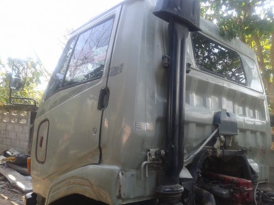 ขาย 6 ล้อดั้ม ลูกค้ารับรถไปแล้ว ลูกค้าศรีประจัน.  ขอบคุณครับ....