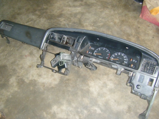 ขายเครื่อง 2L 2.45 เครื่องดีมากเก่าเก็บ 17000