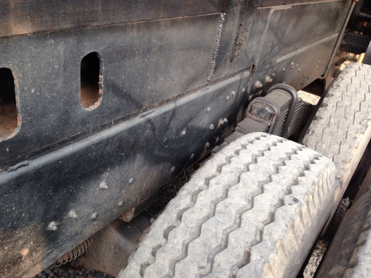 ขาย10ล้อHINO3Mกระบะดั้ม320แรง2คานหน้า