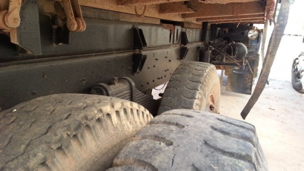 รถอิซูซุ 10 ล้อดั๊ม 210 แรงม้า ( ขายตามสภาพ ) สนใจติดต่อ 081 - 6079515 รถอิซูซุ 10 ล้อดั๊ม 210 แรงม้า ( ขายตามสภาพ ) สนใจติดต่อ 081 - 6079515