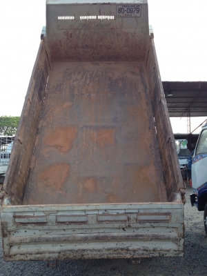 ขายรถ6ล้อดั้มดินNRR 195แรงช่วงล่างใหญ่ปึ๊ก