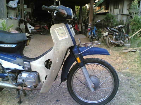 ขายดรีมคุรุสภา(น้ำเงิน)เล่มทะเบียนพร้อมชุดโอนเครื่องดีสียังสดอะไหล่เดิมติดรถ