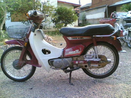 ขาย C700 หรือนันทิดา เครื่องดีมากอะไหล่เดิมติดรถครบโครงไม่ผุรถใช้งานอยู่