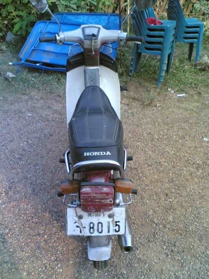 ขาย C700 หรือนันทิดา เครื่องดีมากอะไหล่เดิมติดรถครบโครงไม่ผุรถใช้งานอยู่